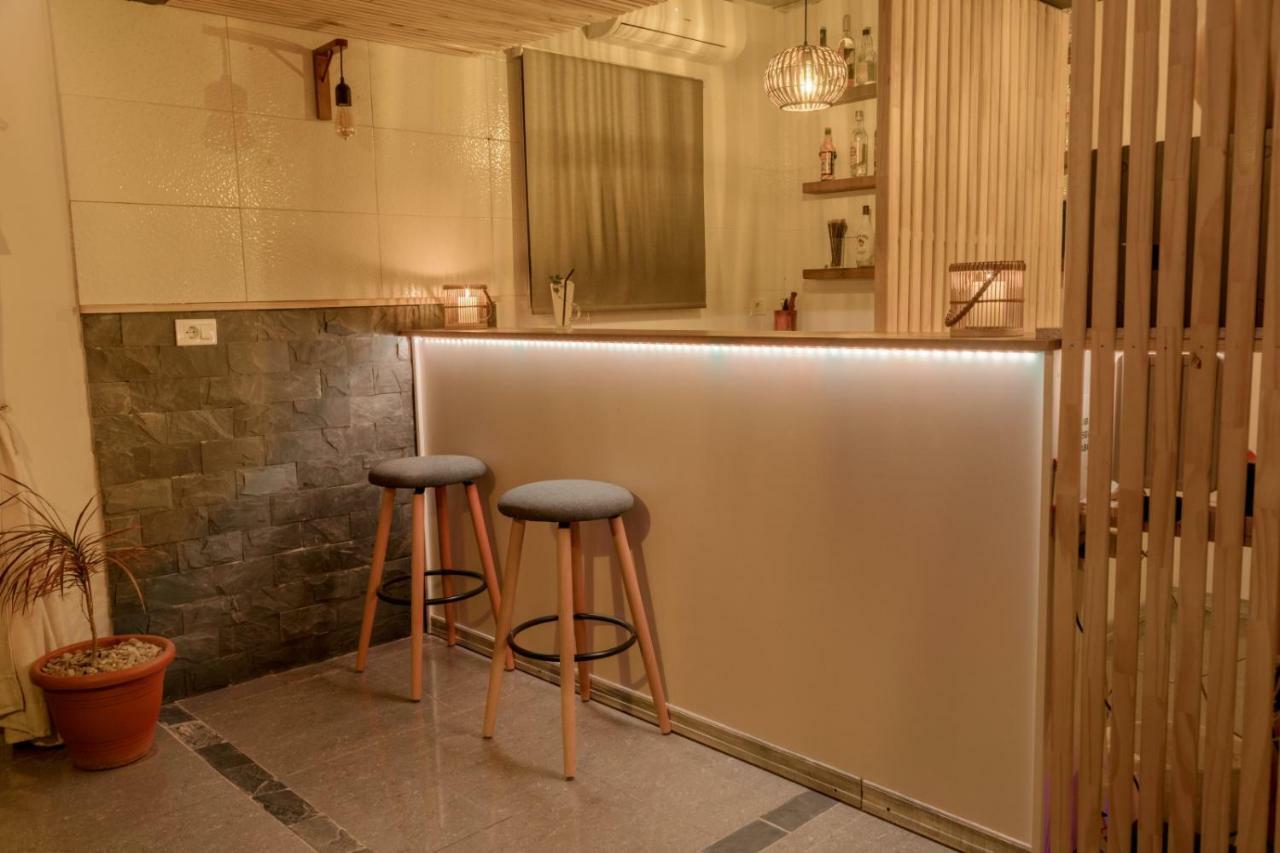 Undarius Hotel Чиуауа Экстерьер фото